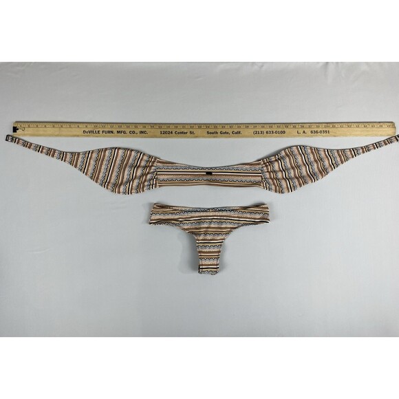 Volcom European Collection 2 Piece Bikini Women’s L Aztec Print Rare New No Tags - Picture 11 of 16